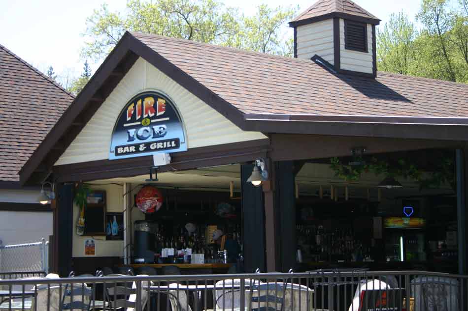 Fire and ice bar and grill outlet